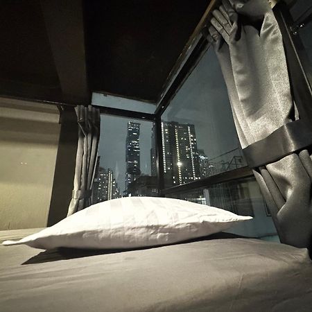 Stay At Pan Hostel Bangkok Extérieur photo