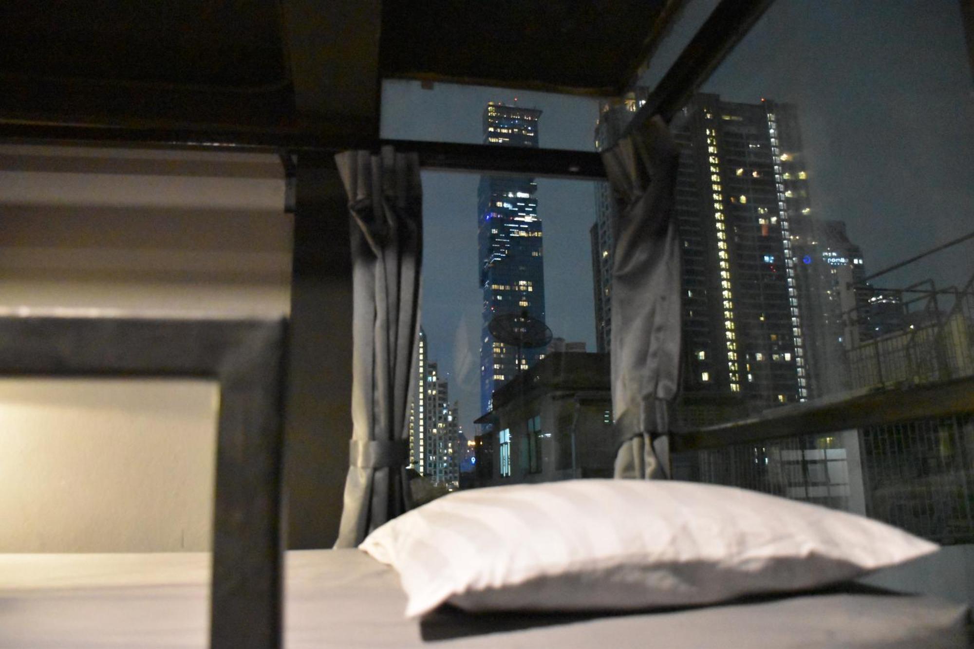 Stay At Pan Hostel Bangkok Extérieur photo