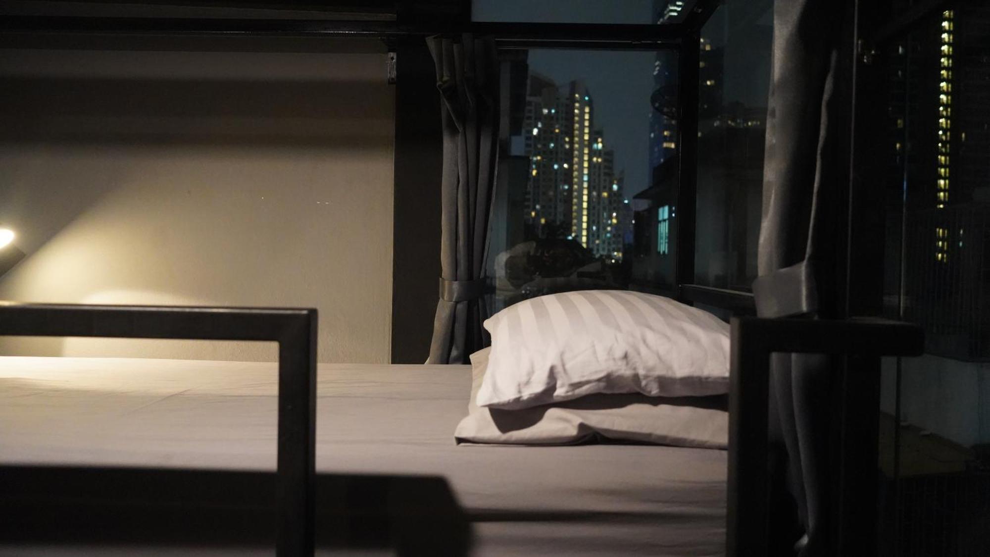Stay At Pan Hostel Bangkok Extérieur photo