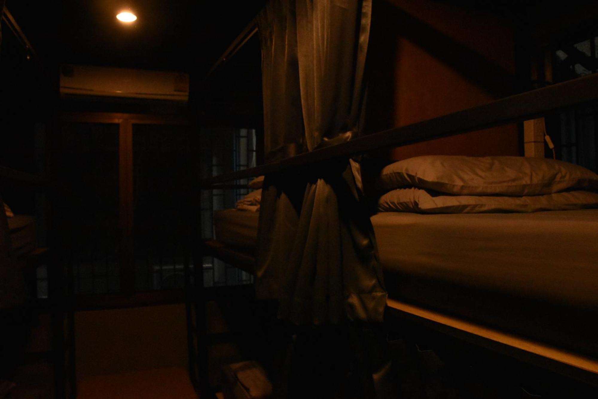 Stay At Pan Hostel Bangkok Extérieur photo